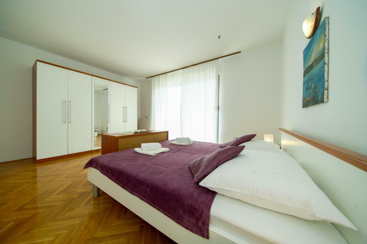 Apartments L&L Dugi Rat Kültér fotó